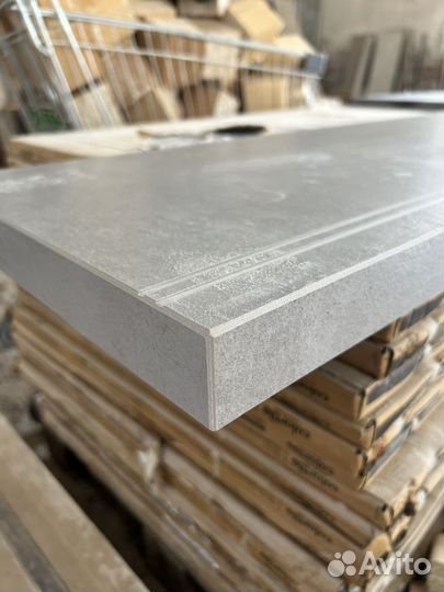 Изготовление ступеней и плинтусов из керамогранита