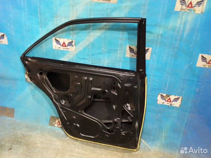 Дверь задняя левая Toyota Camry V40 2006-2011