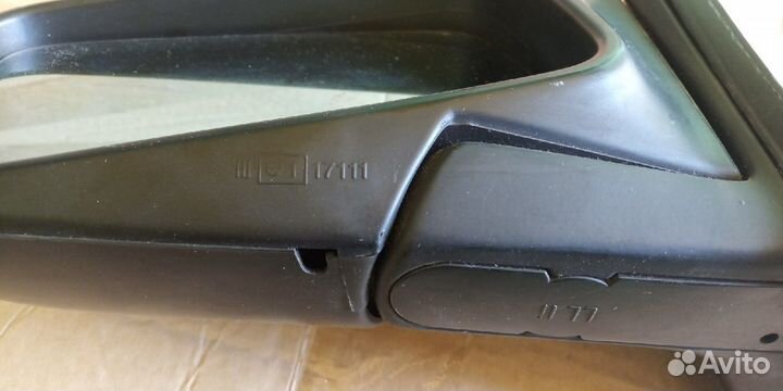 Зеркало заднего вида боковое