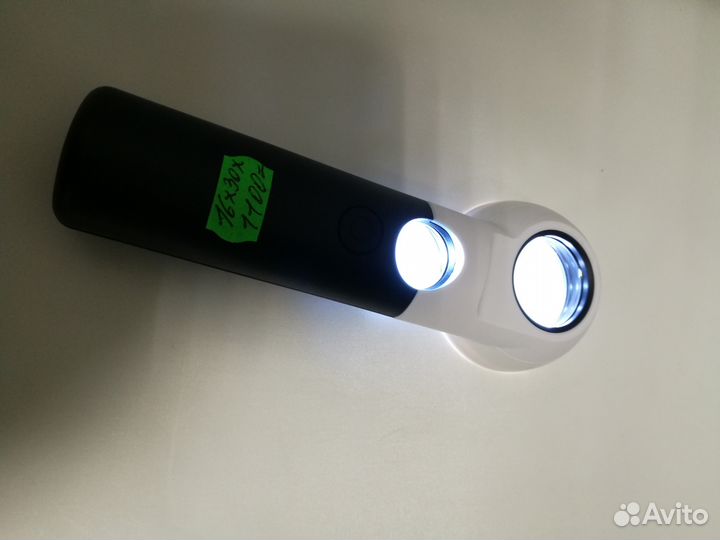 Лупа 16Х и 30Х 2 режима подсветки отличная