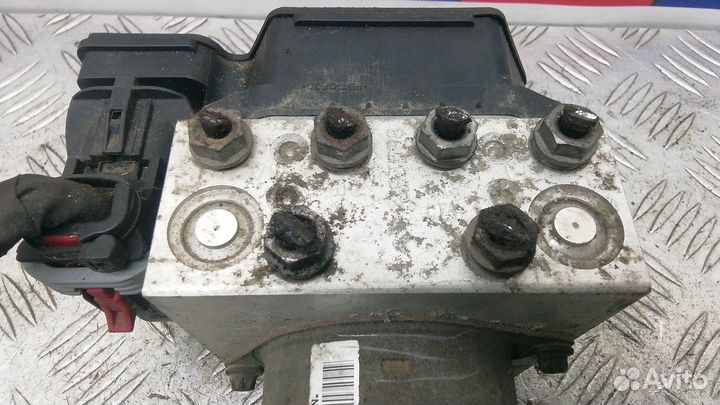 Блок ABS Volkswagen Passat B7 2011 3AA614109AG