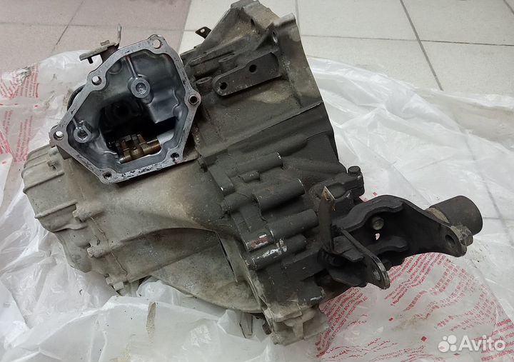 Коробка передач Toyota Corolla Auris Verso