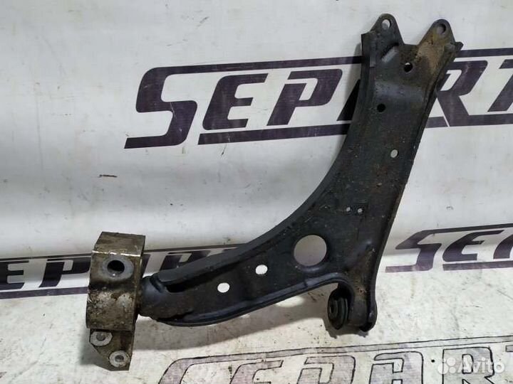 Рычаг передний левый Audi A3 8P 2.0 CCZ 2009