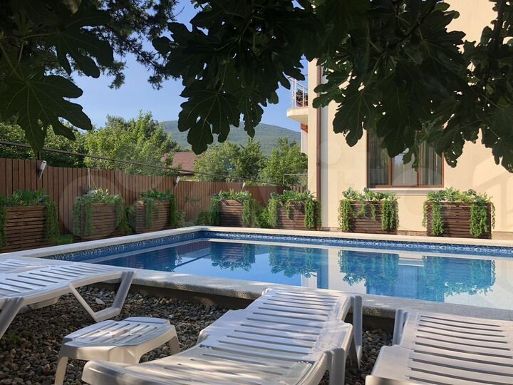 Комната 16 м² в 1-к., 1/1 эт.