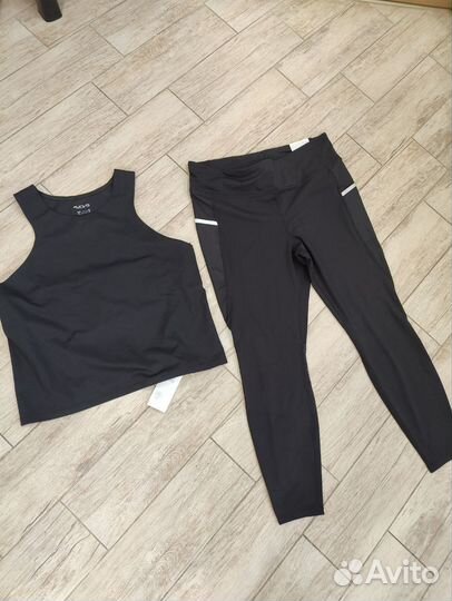 Костюм для йоги и фитнеса и спорта