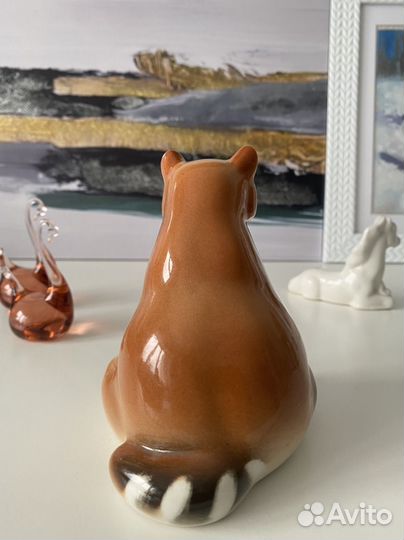 Статуэтка Енот фарфор лфз