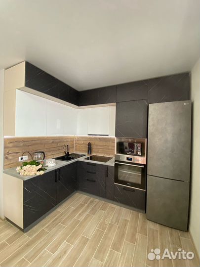 Прямая кухня на заказ. Производство в Челябинске