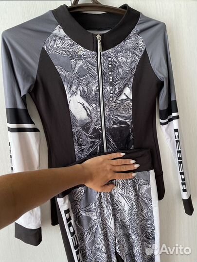 Спортивный костюм женский