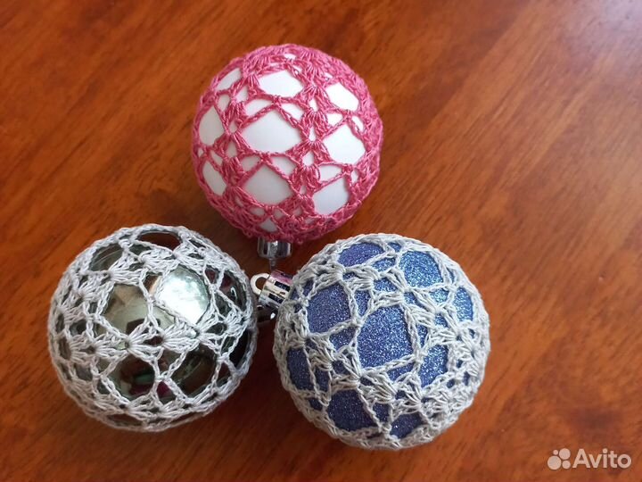 Елочные шары - крючком