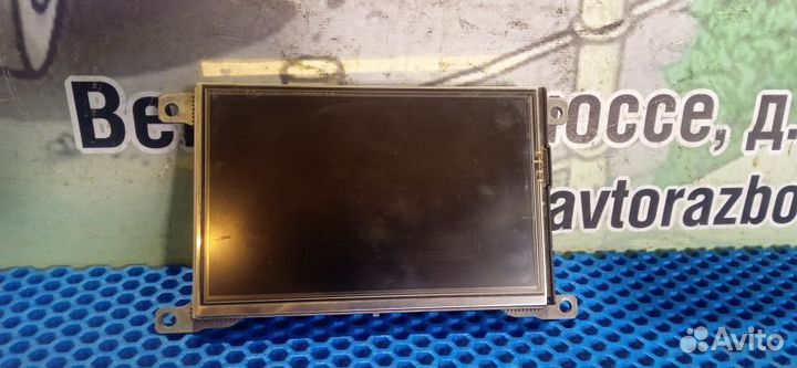 Дисплей информационный на торпедо Peugeot 508