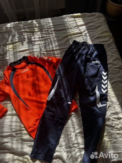 Спортивный костюм женский