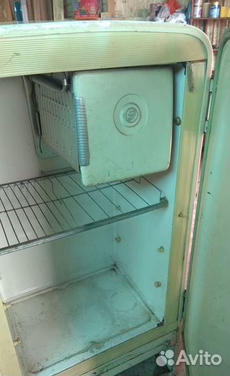 Холодильник ЗИЛ