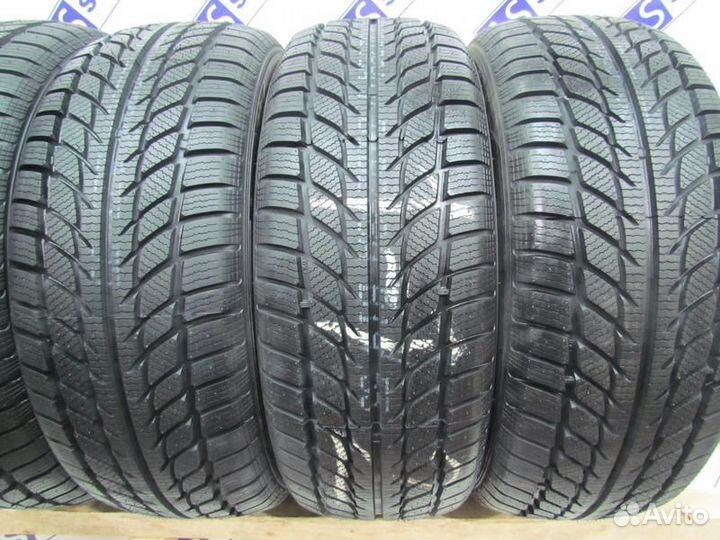 Westlake SW608 215/55 R17 98V