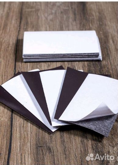 Магнитная виниловая наклейка PaperFox