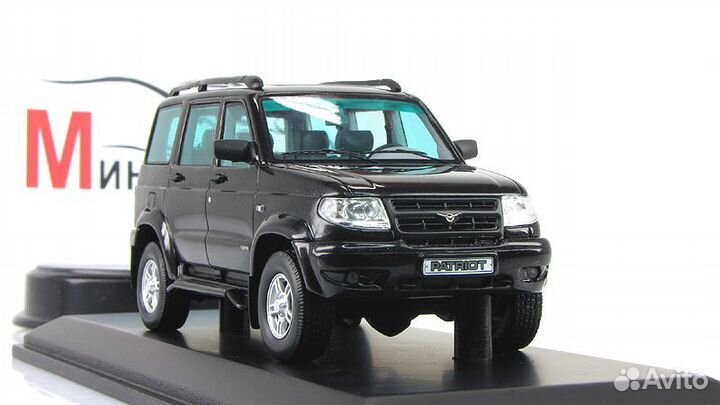 Модель уаз-Патриот 1:43,пр-во DIP Models,новая