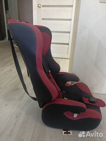 Детское автокресло