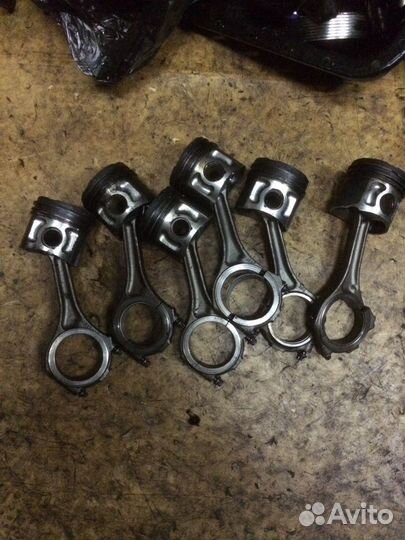 Шатун с поршнем Ауди А6 С5 2.5 TDI AFB