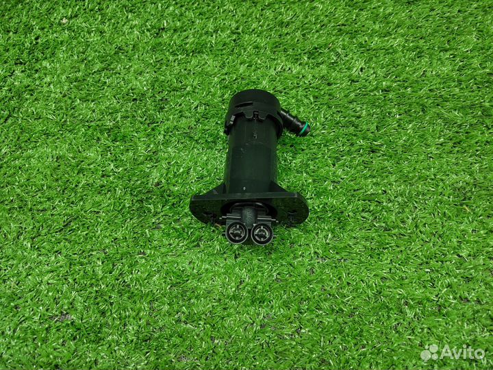 Форсунка омывателя фары левая Audi A6 C6 4F дорест