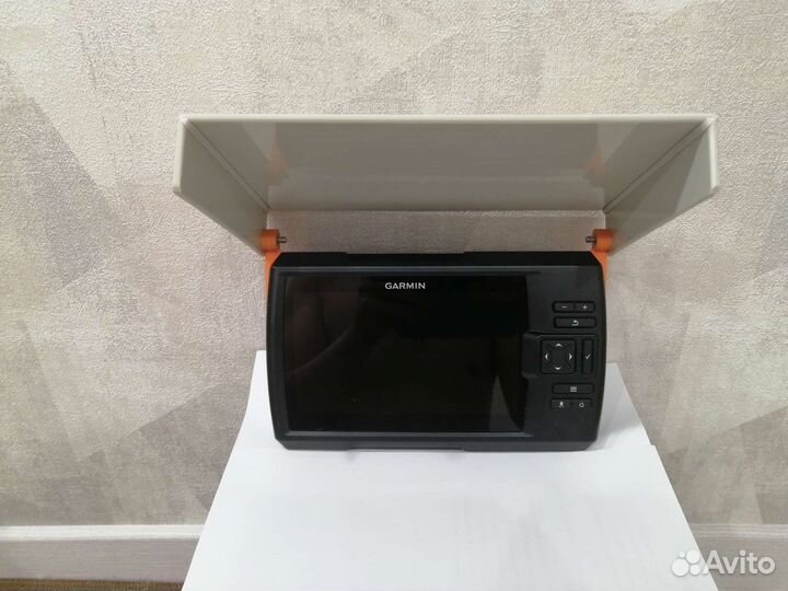 Защитная крышка для эхолота