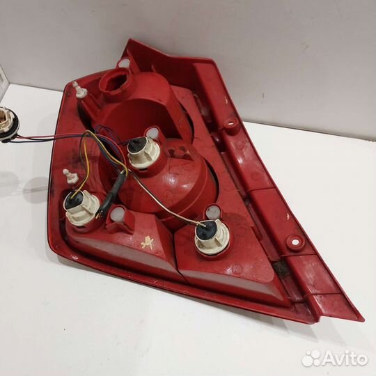 Фонарь правый Chevrolet Aveo T200