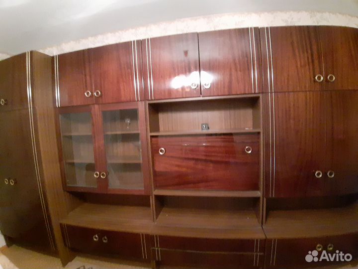 Стенка в гостиную б/у