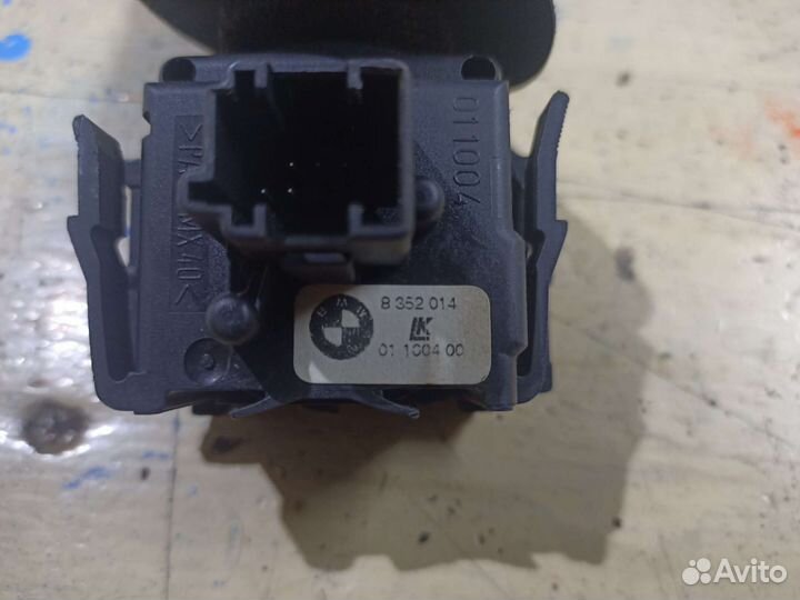 Переключатель поворотников Bmw E39