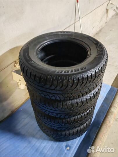 Bridgestone Ice Cruiser 7000 265/65 R17 116T