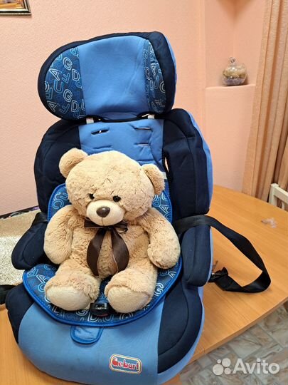 Детское автомобильное кресло