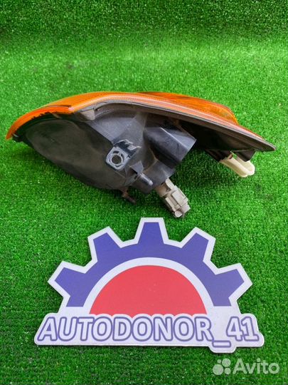 Габарит передний правый Nissan Ad vhny11 QG18DE