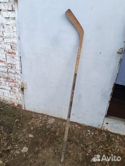 Клюшка хоккейная