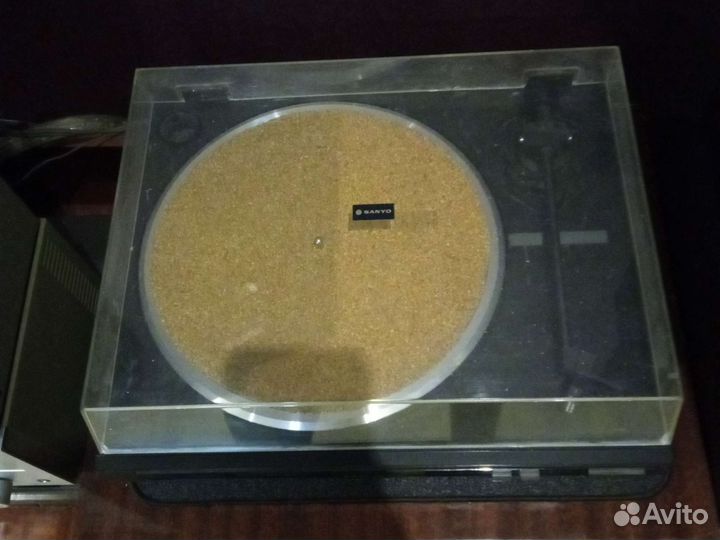 Проигрыватель винила