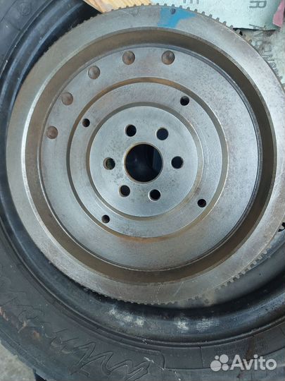 Маховик на приору