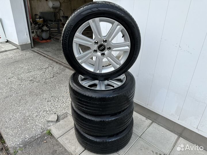 Комплект летних R16 колес Audi