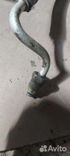 Трубка охлаждение на Cadillac CTS