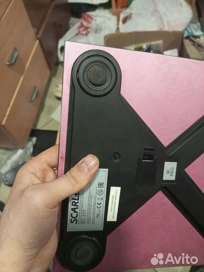 Весы напольные scarlett(киров склад)