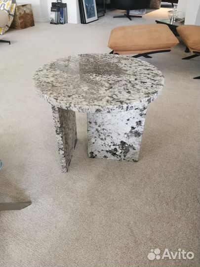 Журнальный стол из камня под заказ