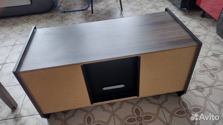 Тумба под телевизор