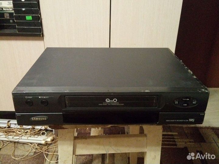 Видеомагнитофон