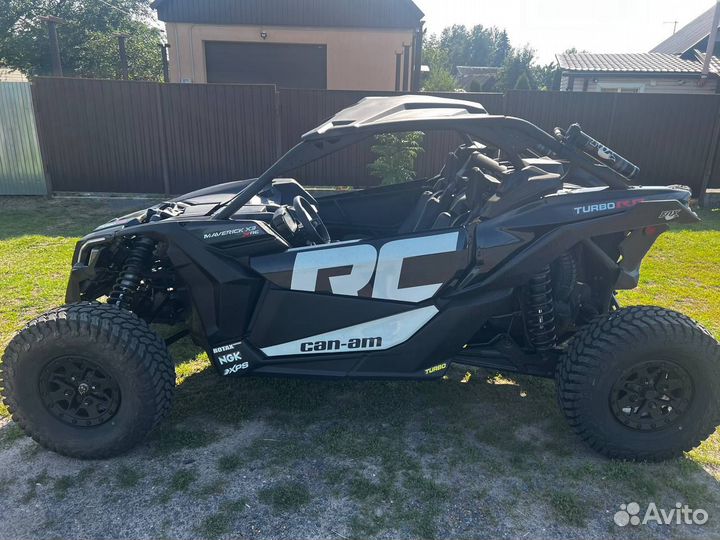 BRP Can-Am Maverick X3 X RS Turbo R