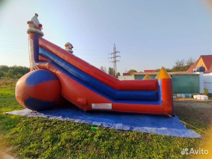 Детский надувной батут с горкой