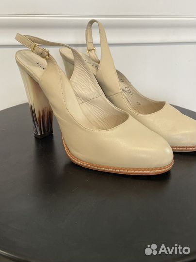 Босоножки 39