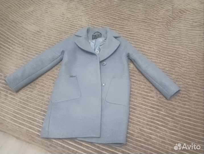 Пальто на девочку