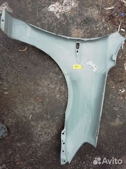 Крыло переднее левое hyundai accent
