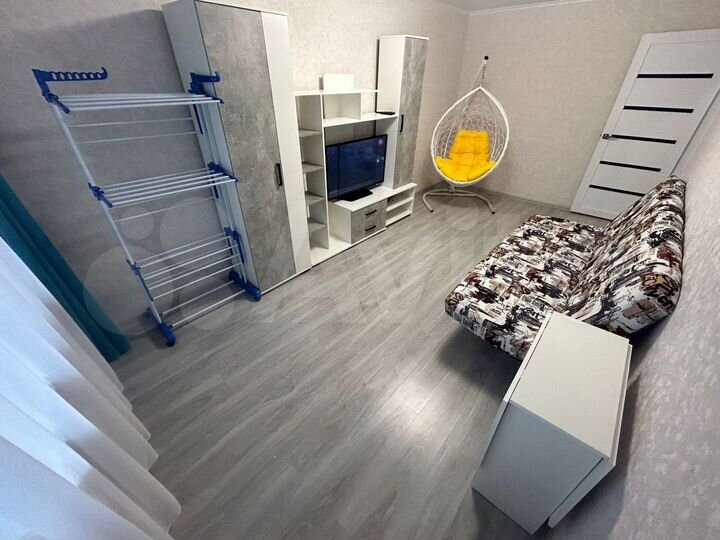 2-к. квартира, 48 м², 5/5 эт.