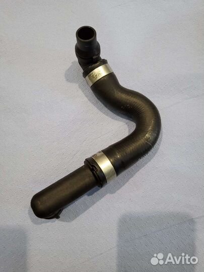 Патрубок ож на Мерседес W211