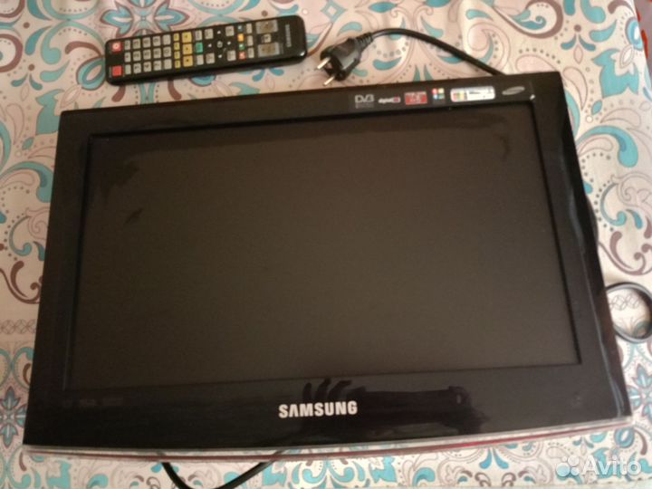 Телевизор samsung