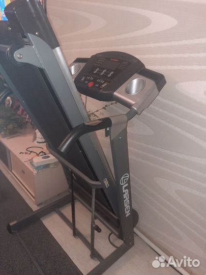 Беговая дорожка larsen