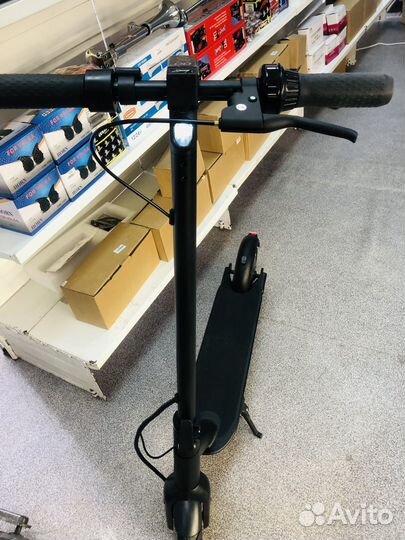 Электросамокат escooter новый