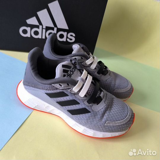 Кроссовки Adidas для мальчика 28 размер