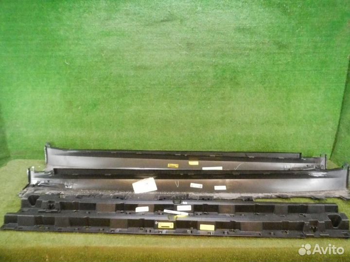 Накладка на порог (наружная) BMW X7